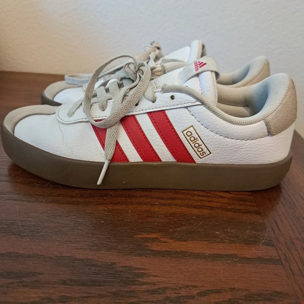 Adidas VL Court 3.0 Low Sneakers White Red Gum Sole JI2908 Womens 6.5